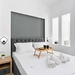 New Luxury In Downtown *