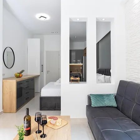 New Luxury In Downtown * 塞萨洛尼基