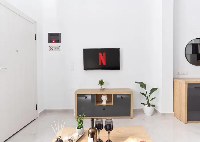 New Luxury In Downtown *