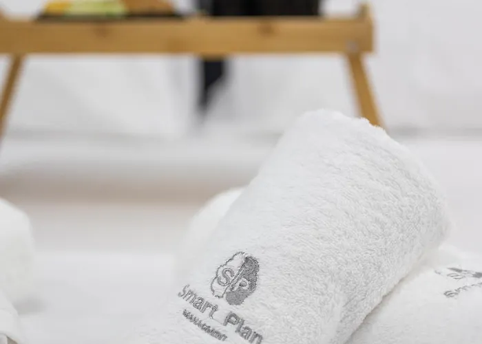 New Luxury In Downtown * Tesalónica