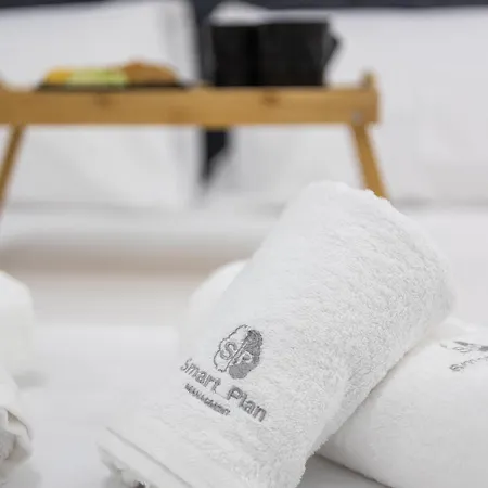 New Luxury In Downtown * سالونيك